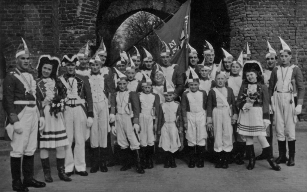Prinzengarde am Rosenmontag 1951